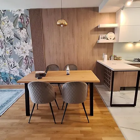 Lovely Near East Gate Mall Apartmán *